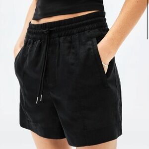 Athleta Black 100% Linen High Waist Athletic Shorts